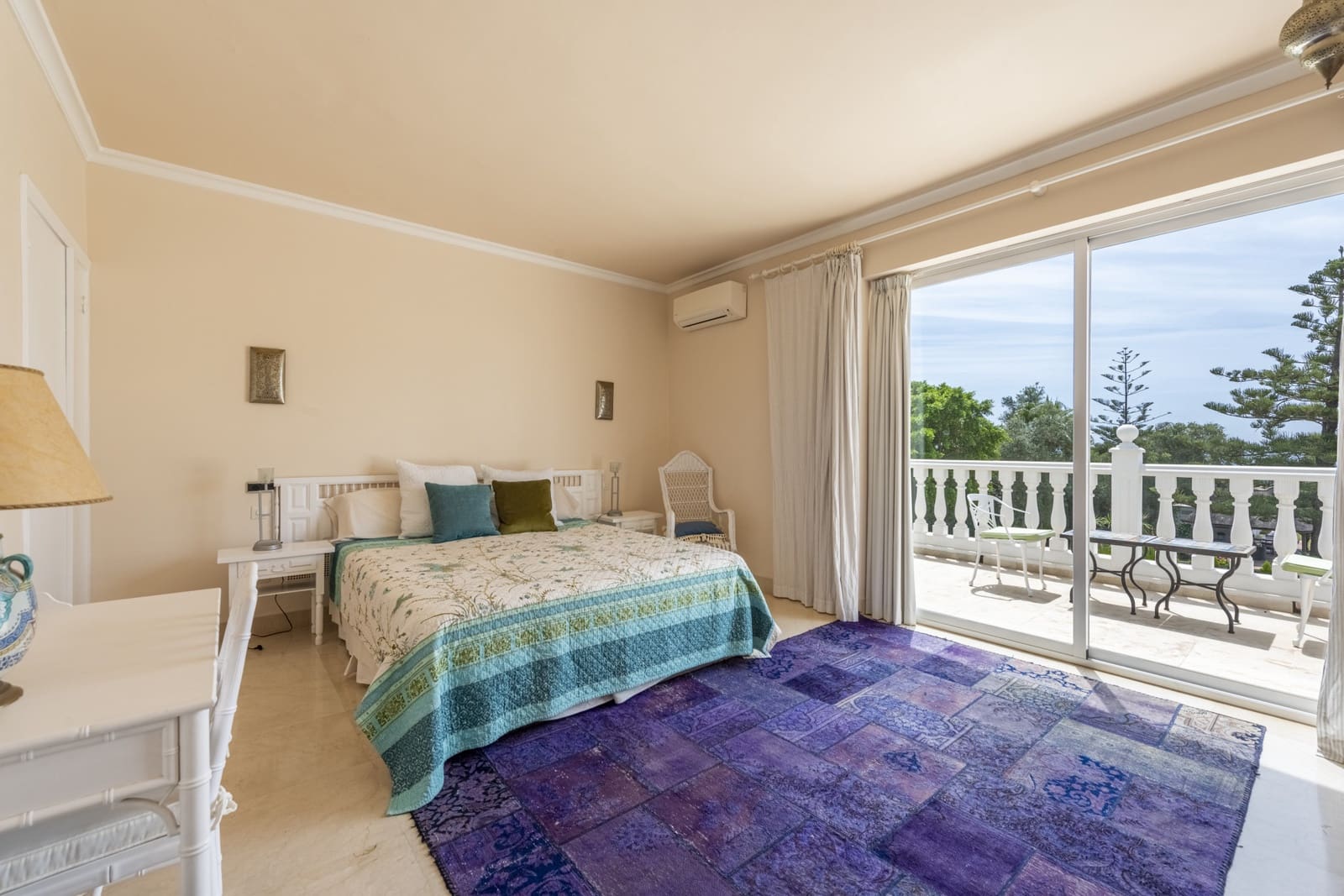 5 bedroom Villa for holiday rental in Guadalmina with pool garage - € 15,000 (Ref: 6069294)