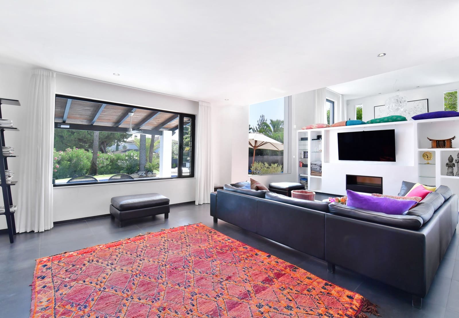 5 slaapkamer Villa voor vakantieverhuur in Marbella met zwembad - € 8.900 (Ref: 6069325)