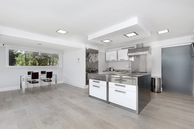 6 slaapkamer Villa te koop in Marbella met zwembad - € 4.250.000 (Ref: 6129620)