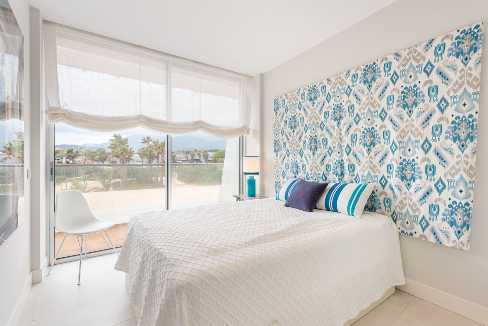 3 bedroom Apartment for sale in Estepona with pool garage - € 1,450,000 (Ref: 6694536)