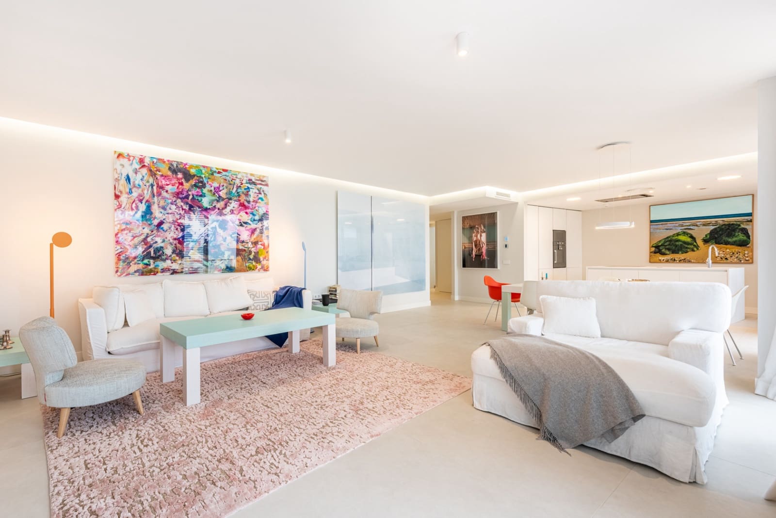 3 bedroom Apartment for sale in Estepona with pool garage - € 1,450,000 (Ref: 6694536)