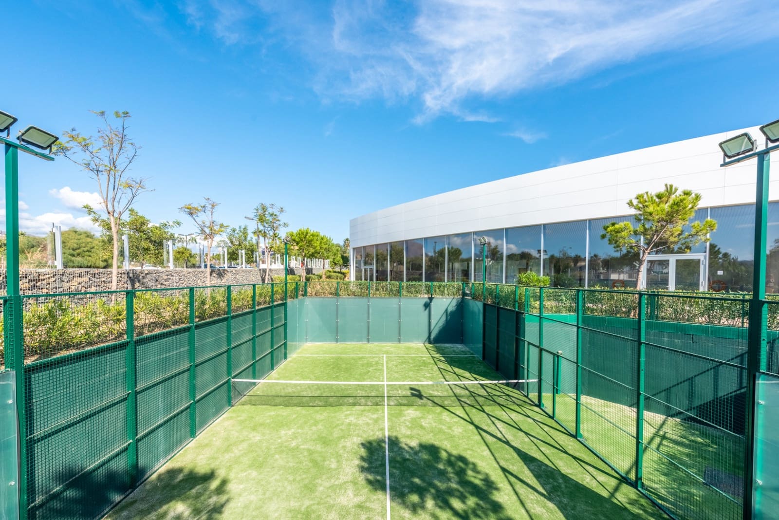 3 bedroom Apartment for sale in Estepona with pool garage - € 1,450,000 (Ref: 6694536)