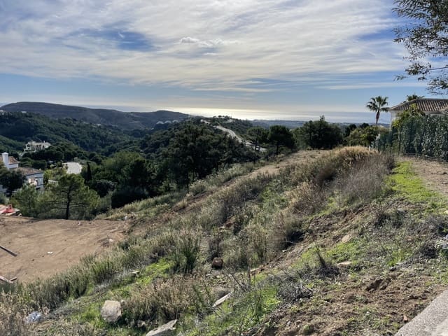 Terrain à Bâtir à vendre à Benahavís - 950 000 € (Ref: 6709556)