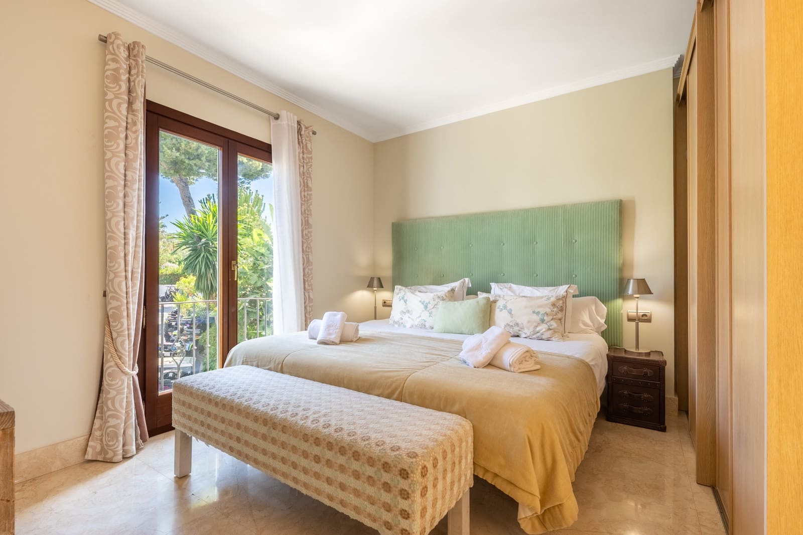 1 chambre Penthouse à vendre à Marbella avec piscine garage - 2 995 000 € (Ref: 6722610)