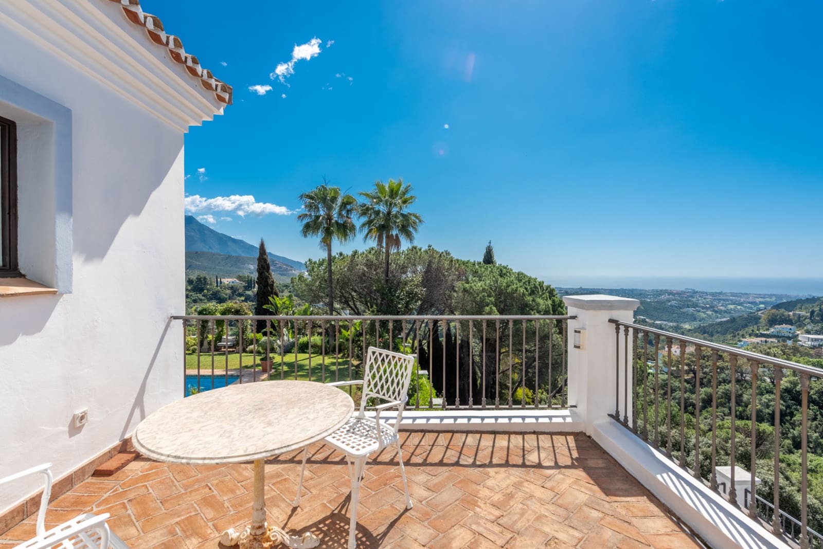 6 Zimmer Villa zu verkaufen in El Madronal mit Pool Garage - 7.800.000 € (Ref: 6828501)