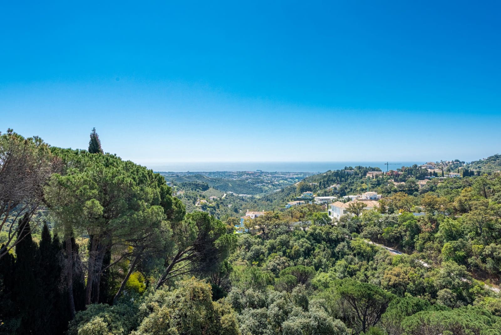 6 bedroom Villa for sale in El Madronal with pool garage - € 7,800,000 (Ref: 6828501)