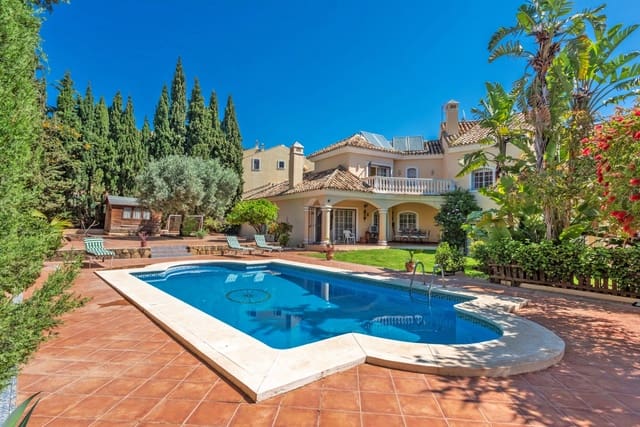 8 slaapkamer Villa te koop in Marbella met zwembad garage - € 2.100.000 (Ref: 6843090)