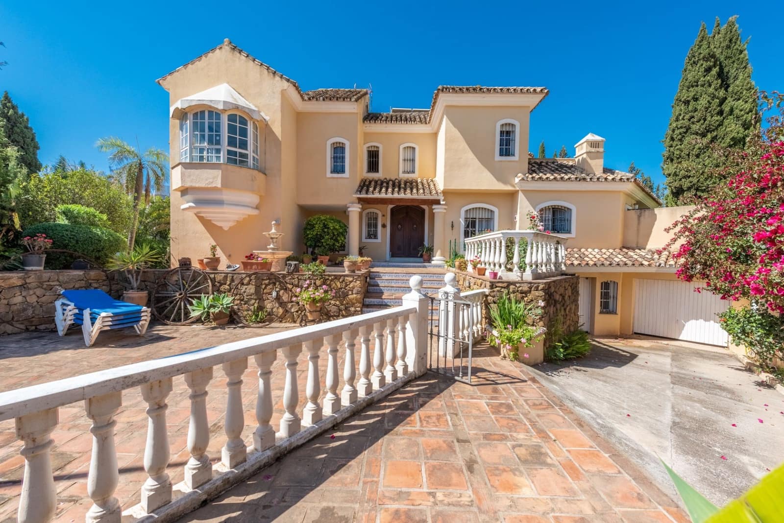 Chalet de 8 habitaciones en Marbella en venta con piscina garaje - 2.100.000 € (Ref: 6843090)
