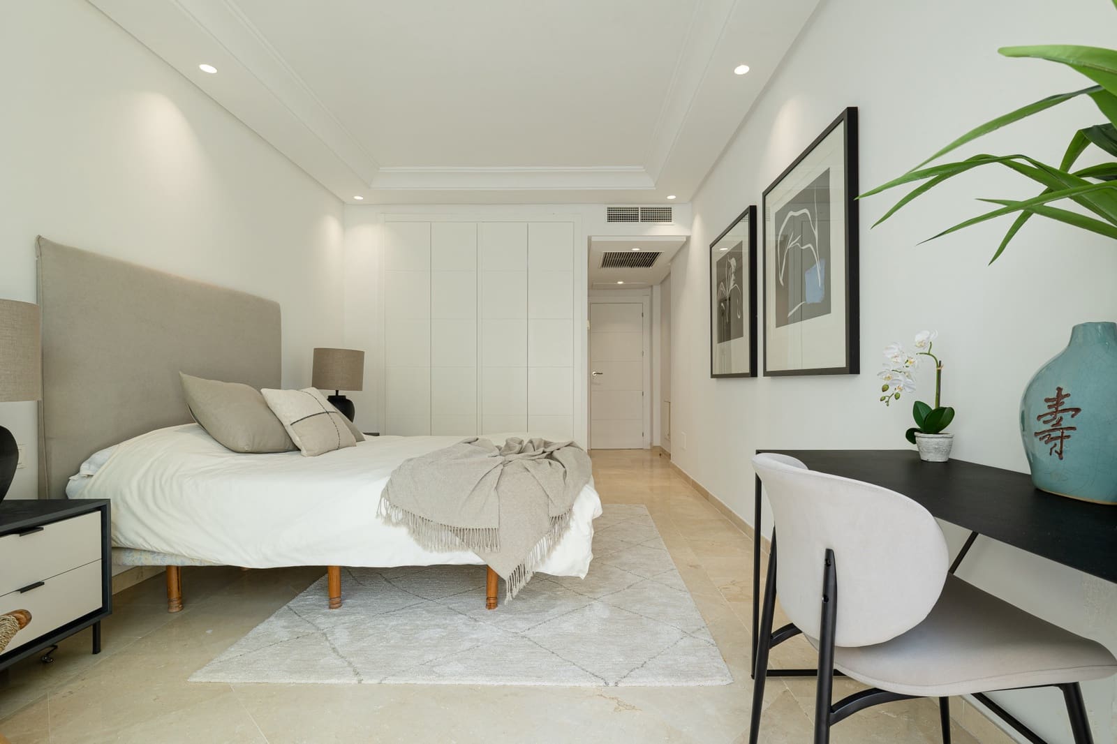 4 bedroom Penthouse for sale in Marbella with pool garage - € 3,150,000 (Ref: 6922534)