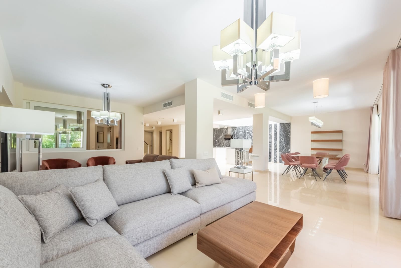 6 slaapkamer Appartement te koop in Marbella met zwembad garage - € 4.205.000 (Ref: 6922535)