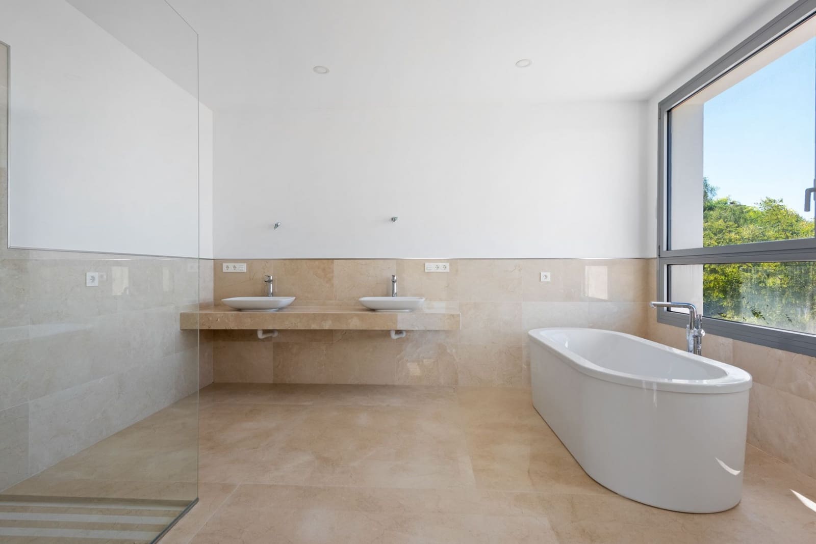 6 soveværelse Villa til salg i Los Arqueros med swimmingpool garage - € 3.250.000 (Ref: 7078945)