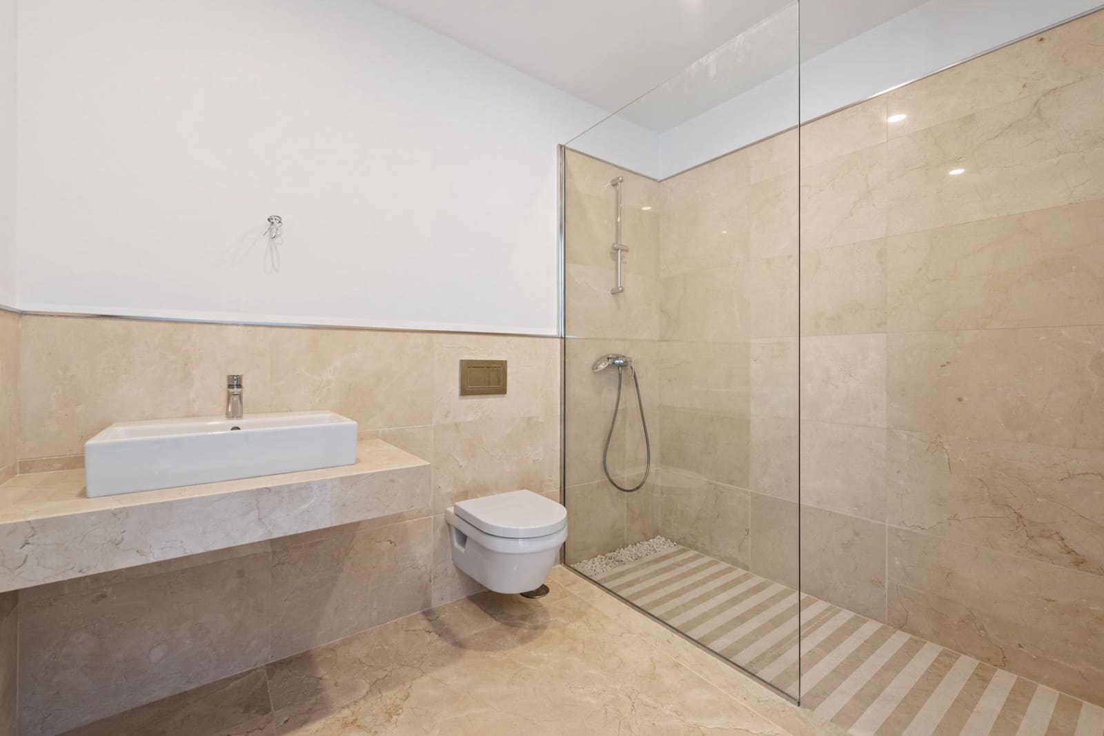 6 soveværelse Villa til salg i Los Arqueros med swimmingpool garage - € 3.250.000 (Ref: 7078945)