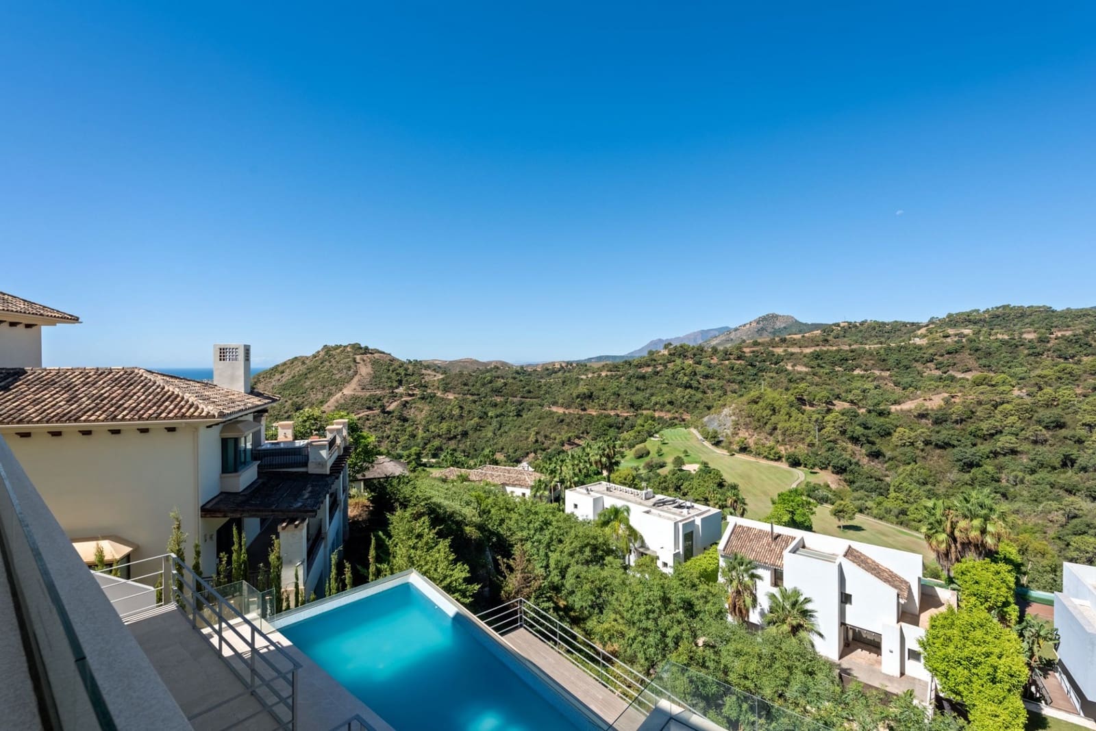 6 soveværelse Villa til salg i Los Arqueros med swimmingpool garage - € 3.250.000 (Ref: 7078945)