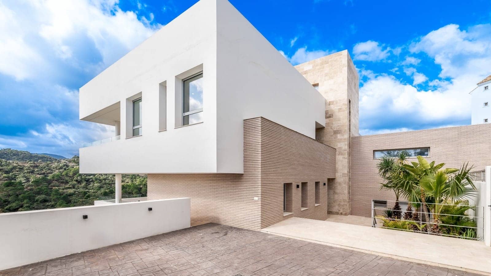 6 soveværelse Villa til salg i Los Arqueros med swimmingpool garage - € 3.250.000 (Ref: 7078945)