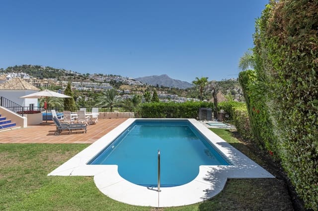 4 slaapkamer Villa te koop in Los Arqueros, Benahavís met zwembad garage - € 1.899.000 (Ref: 7087493)