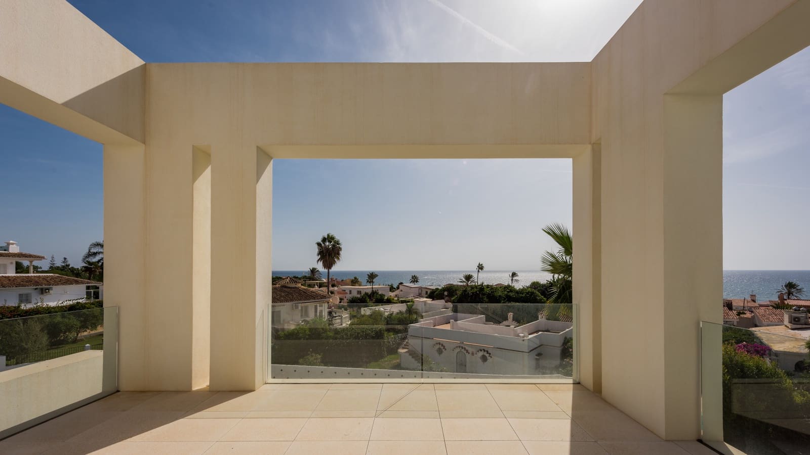 5 bedroom Villa for sale in Marbella with pool garage - € 4,995,000 (Ref: 7200899)