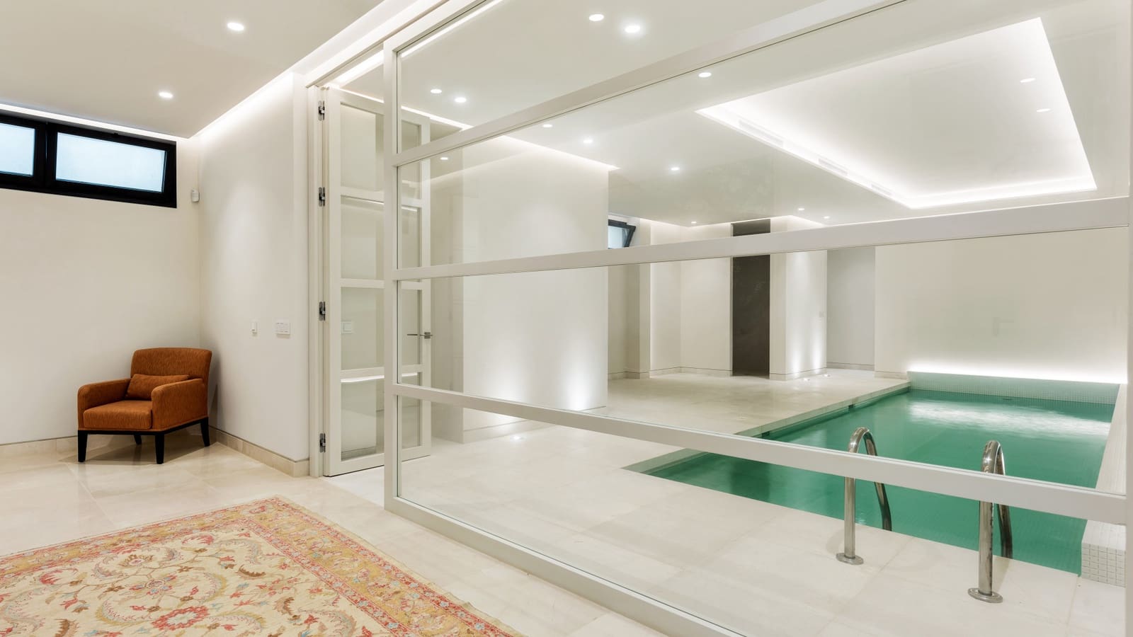 Chalet de 5 habitaciones en Marbella en venta con piscina garaje - 4.995.000 € (Ref: 7200899)