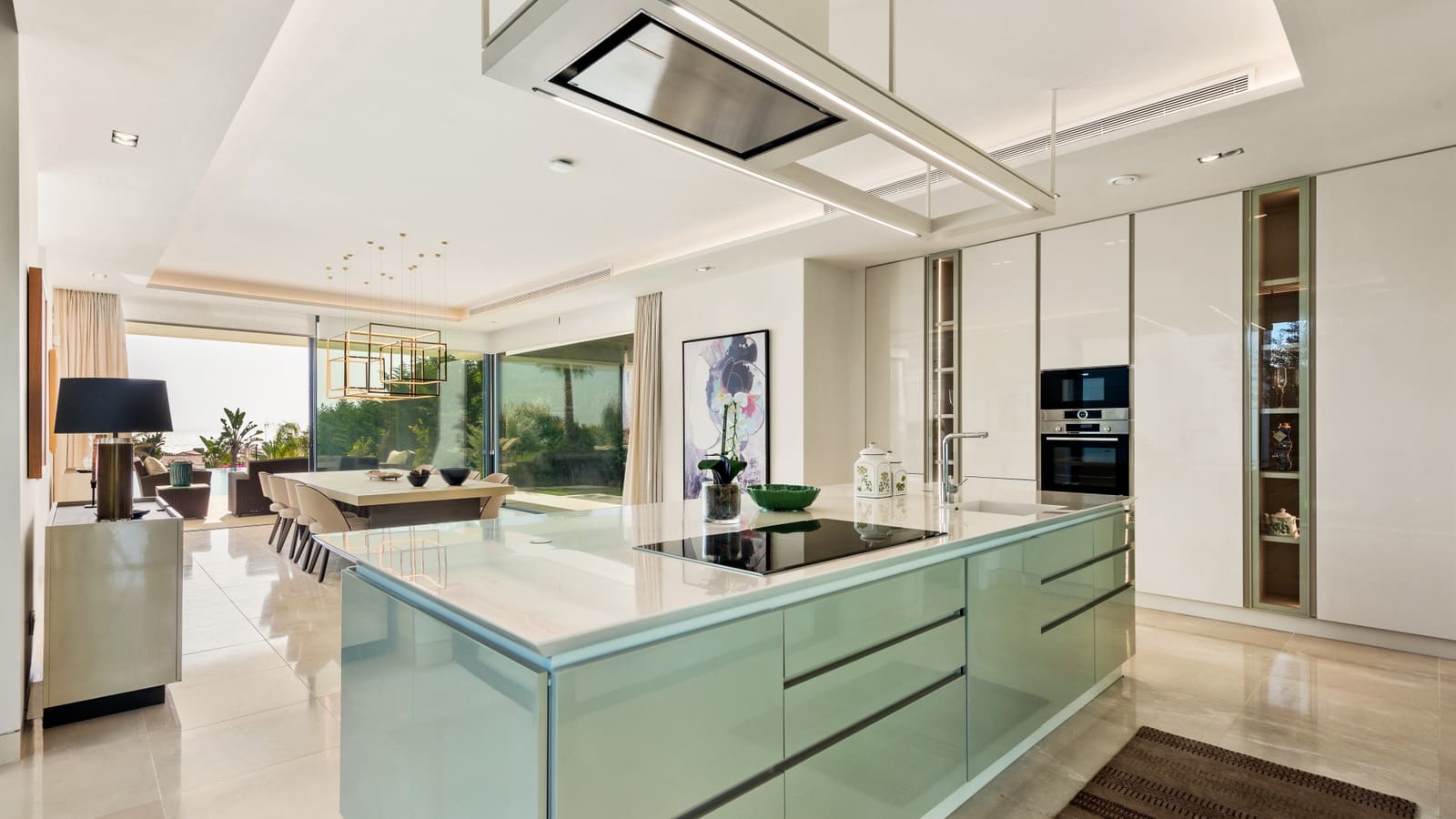 Chalet de 5 habitaciones en Marbella en venta con piscina garaje - 4.995.000 € (Ref: 7200899)