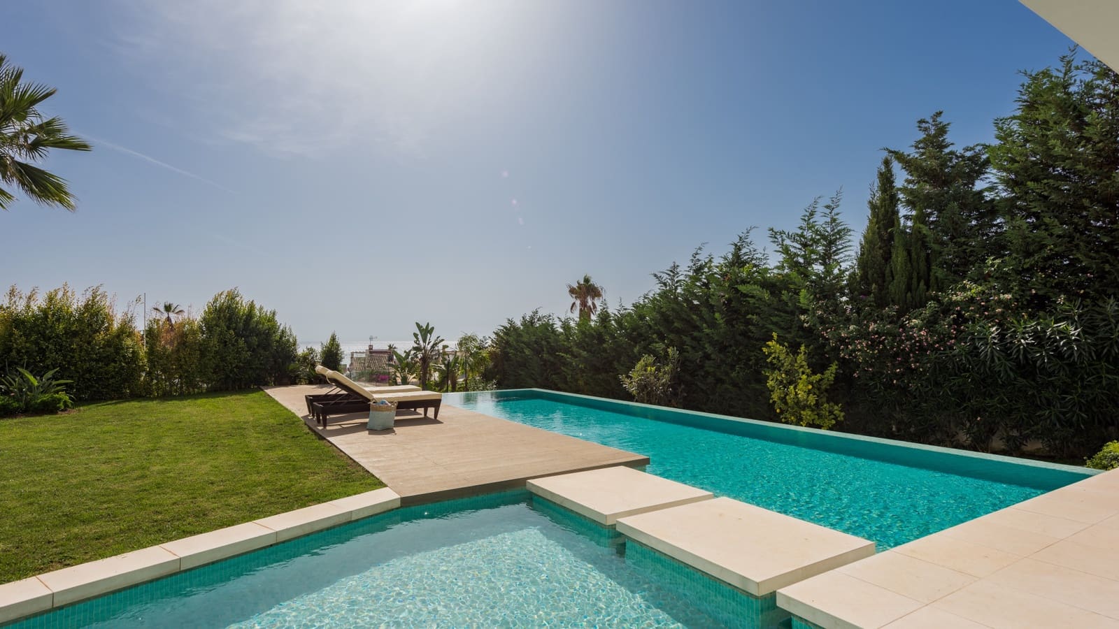 Chalet de 5 habitaciones en Marbella en venta con piscina garaje - 4.995.000 € (Ref: 7200899)