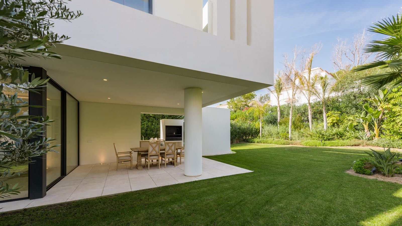 Chalet de 5 habitaciones en Marbella en venta con piscina garaje - 4.995.000 € (Ref: 7200899)