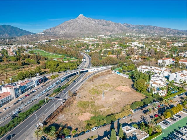 Bouwgrond te koop in Puerto Banus, Marbella - € 18.000.000 (Ref: 7255316)