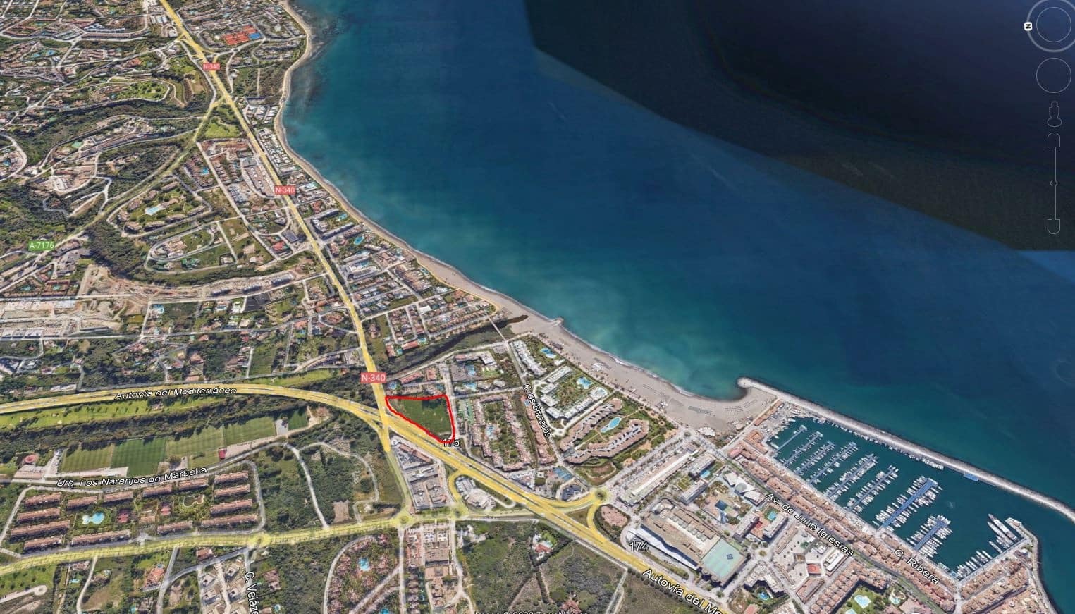 Building Plot for sale in Puerto Banus - € 18,000,000 (Ref: 7255316)
