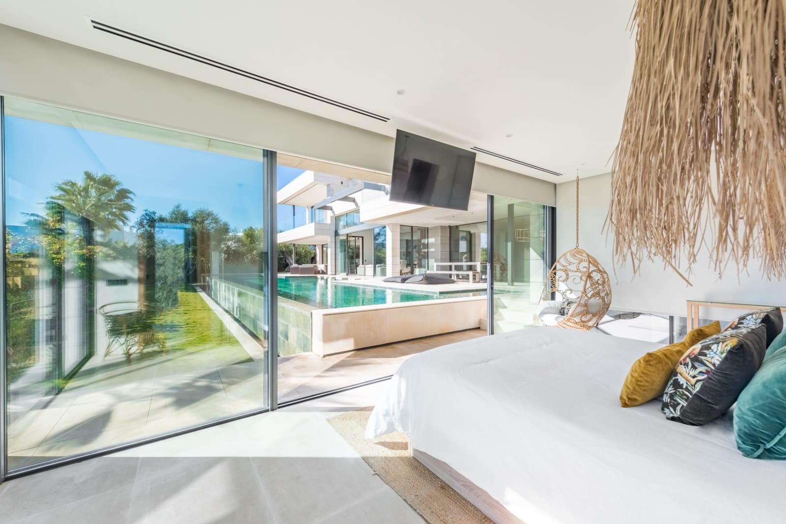 6 sypialnia Willa na kwatery wakacyjne w Marbella z basenem garażem - 35 000 € (Ref: 7391844)