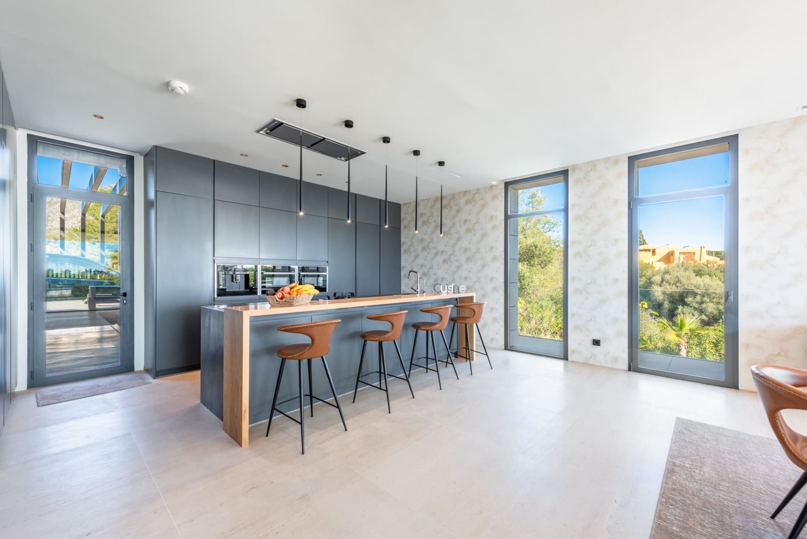 6 sypialnia Willa na kwatery wakacyjne w Marbella z basenem garażem - 35 000 € (Ref: 7391844)