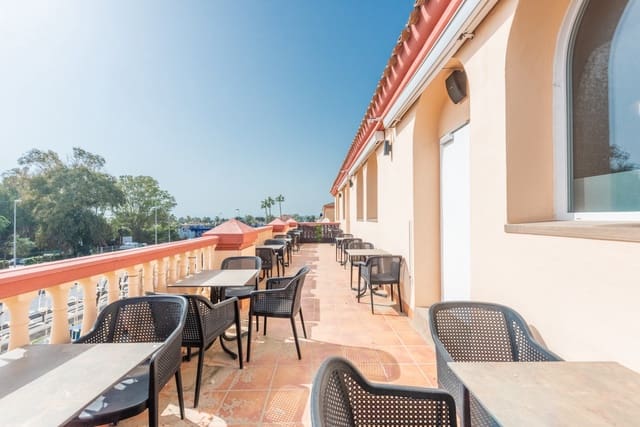 Restaurant/bar te koop in Estepona - € 1.000.000 (Ref: 7428009)