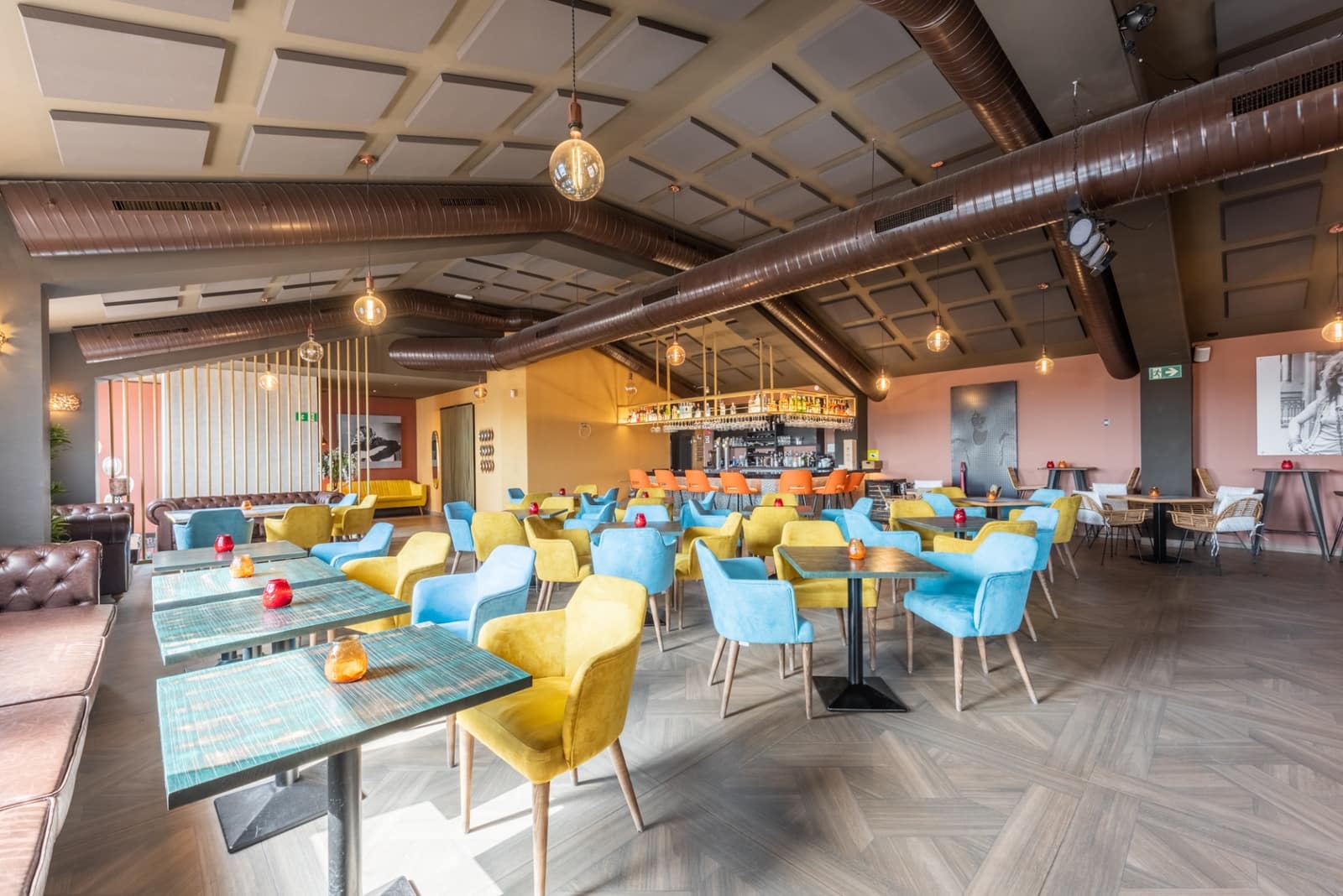 Restaurant/Bar til salg i Estepona - € 1.000.000 (Ref: 7428009)