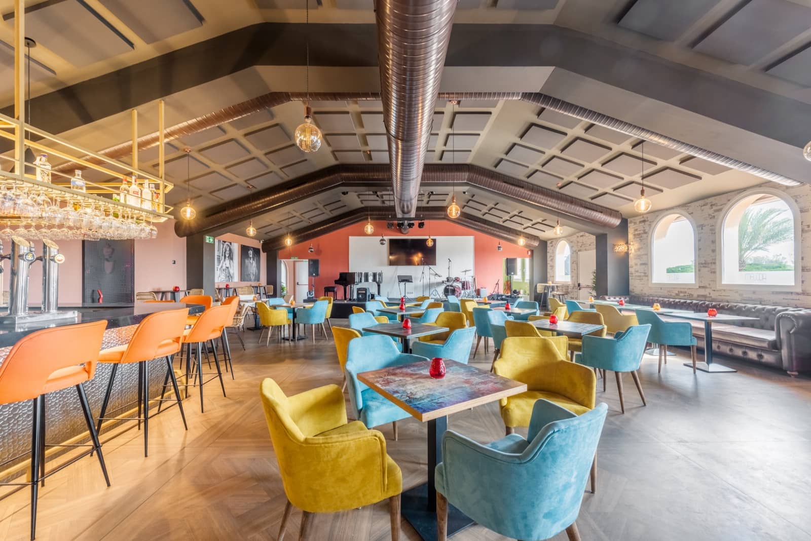 Restaurant/Bar til salg i Estepona - € 900.000 (Ref: 7428009)