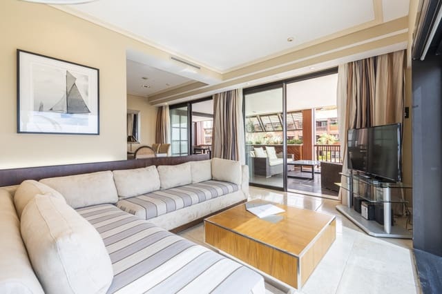 3 sovrum Lägenhet till salu i Marbella med pool - 1 300 000 € (Ref: 7435302)