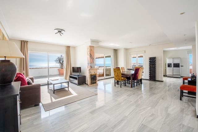 3 soveværelse Penthouse til leje i Marbella med swimmingpool garage - € 4.500 (Ref: 7441042)