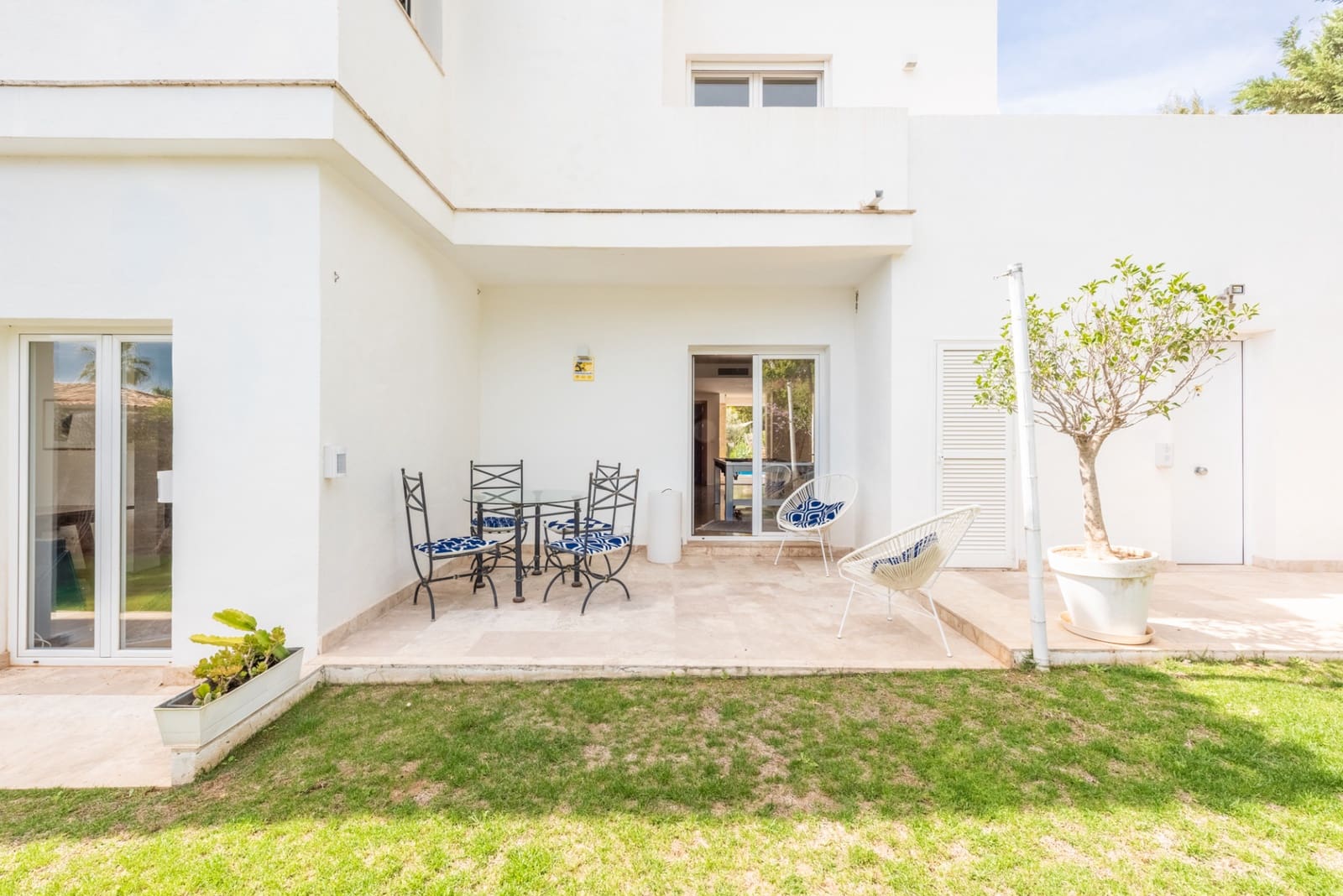 5 slaapkamer Villa te koop in Marbella met zwembad garage - € 2.490.000 (Ref: 7495130)