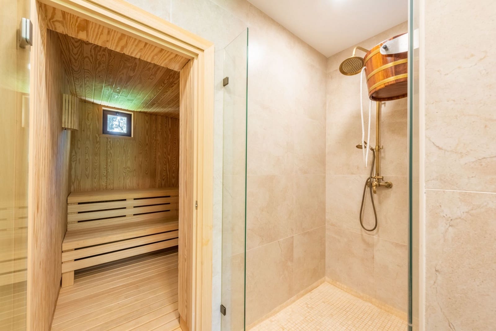 6 bedroom Villa for sale in Guadalmina with pool garage - € 10,800,000 (Ref: 7502333)