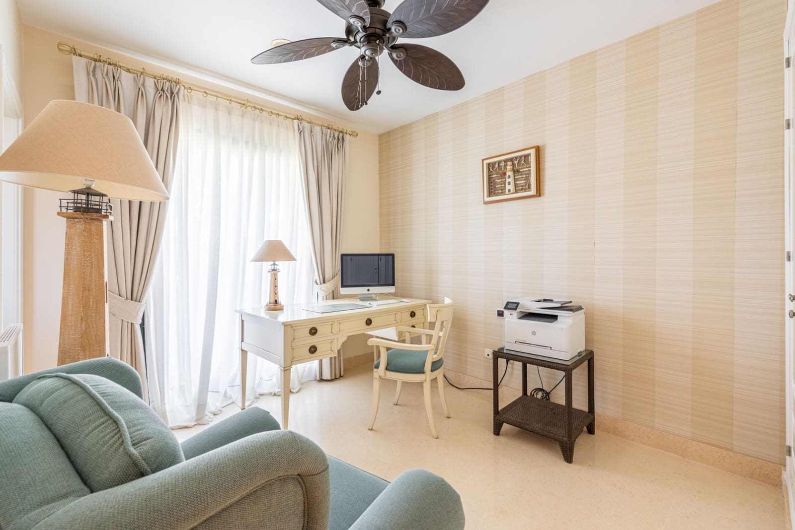 4 chambre Penthouse à vendre à Benahavis avec piscine garage - 1 790 000 € (Ref: 7603261)