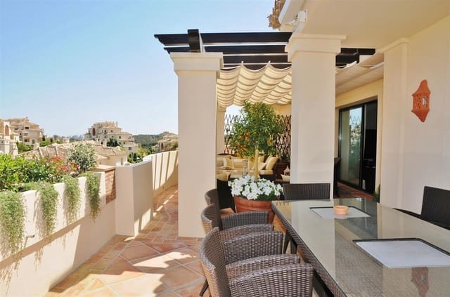 4 slaapkamer Penthouse te koop in Benahavís met zwembad garage - € 1.790.000 (Ref: 7603261)