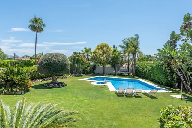 6 Zimmer Villa zu verkaufen in Benahavís mit Pool Garage - 2.690.000 € (Ref: 7624540)