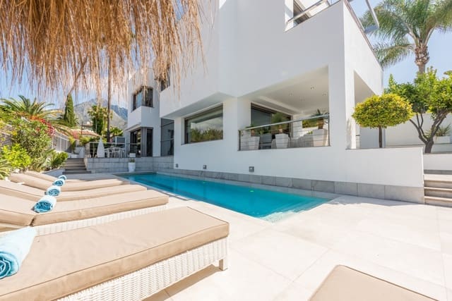 4 slaapkamer Villa te koop in Marbella met zwembad garage - € 2.450.000 (Ref: 7665074)