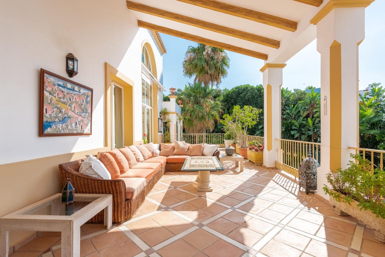 5 bedroom Villa for sale in Benahavis with pool garage - € 4,800,000 (Ref: 7714879)