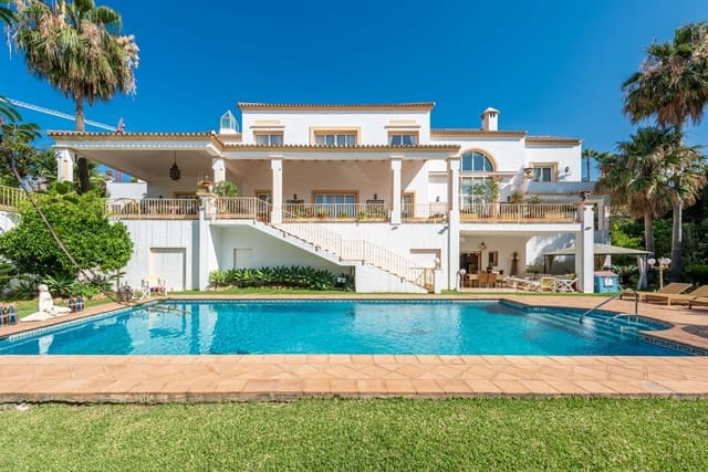 5 bedroom Villa for sale in Benahavís with pool garage - € 4,800,000 (Ref: 7714879)