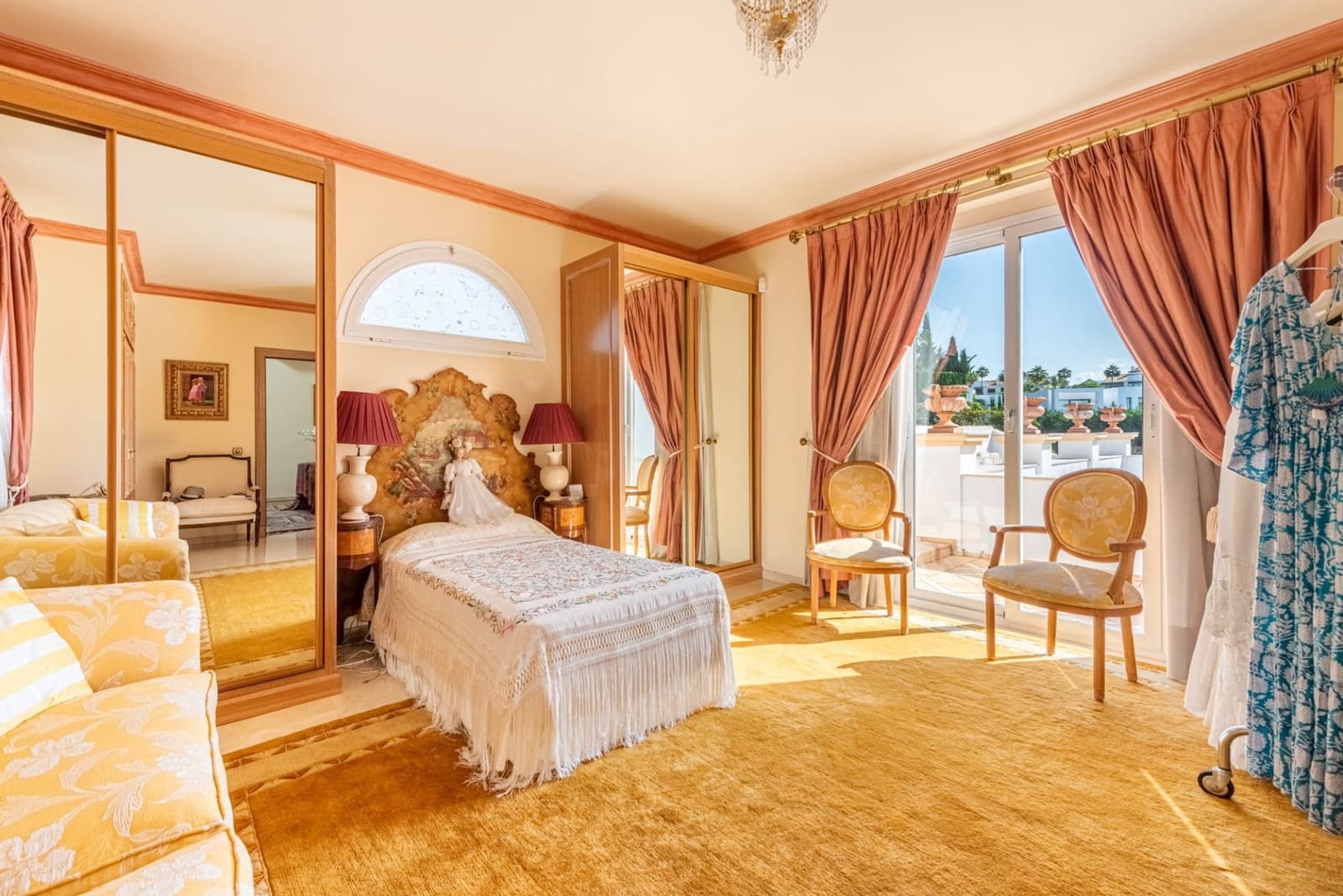 5 sovrum Villa till salu i Benahavis med pool garage - 4 800 000 € (Ref: 7714879)