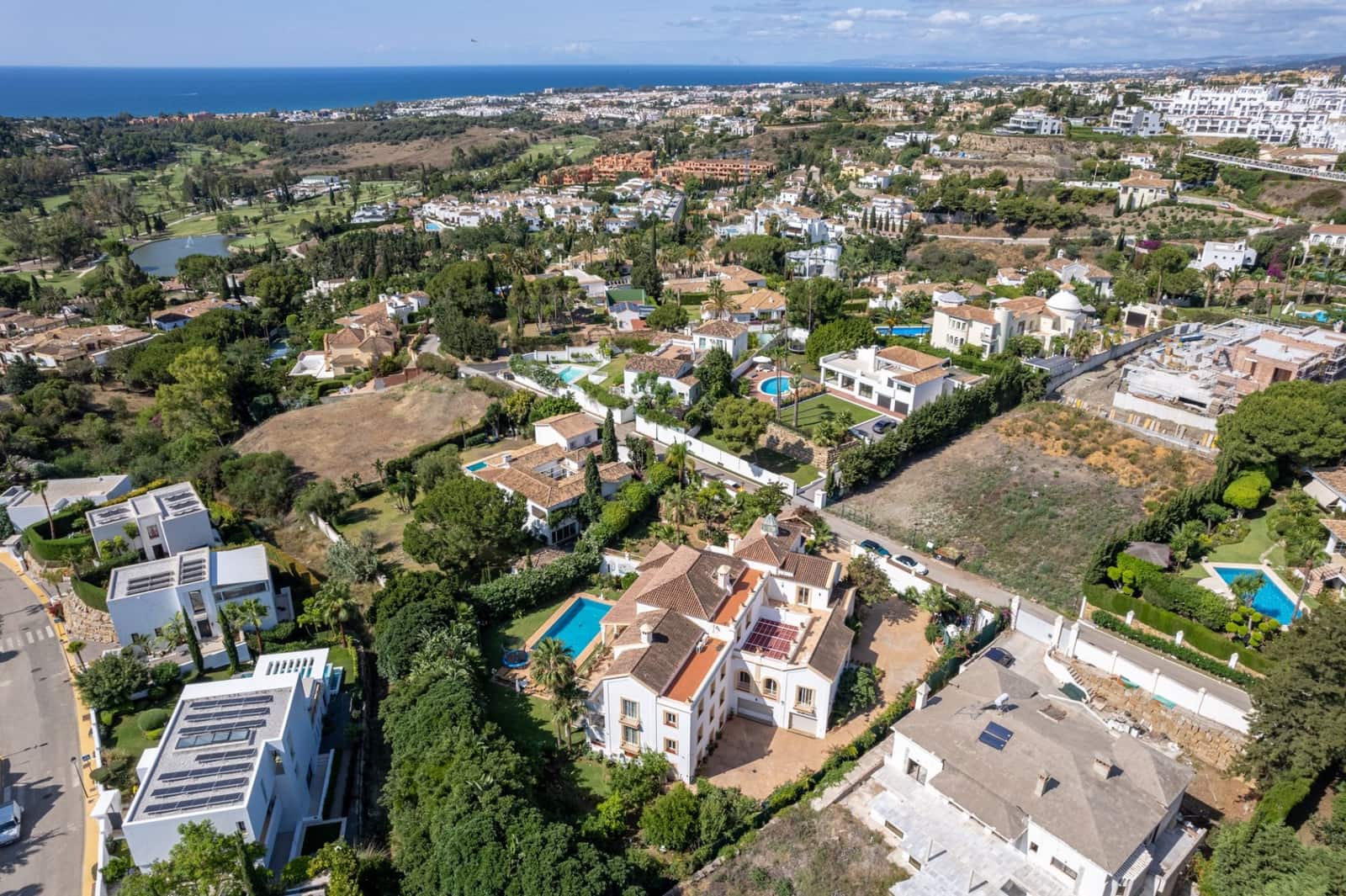 5 sovrum Villa till salu i Benahavis med pool garage - 4 800 000 € (Ref: 7714879)