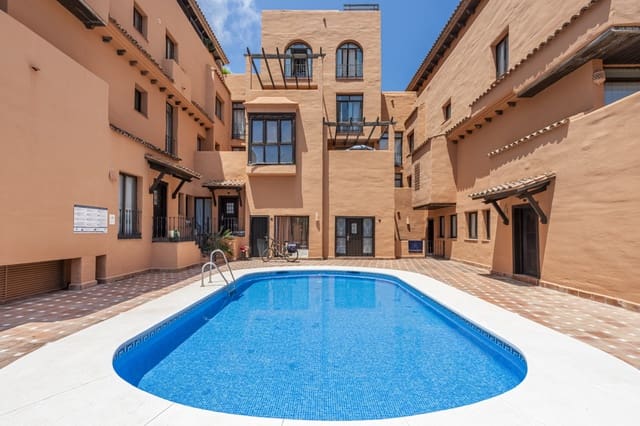 3 sovrum Takvåning till salu i El Paraiso, Estepona med pool garage - 448 000 € (Ref: 7729343)