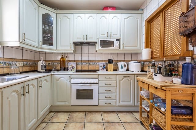 3 sovrum Takvåning till salu i El Paraiso, Estepona med pool garage - 448 000 € (Ref: 7729343)