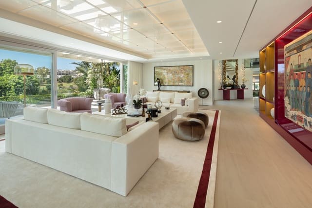 6 bedroom Villa for sale in Marbella with pool garage - € 10,395,000 (Ref: 7747746)