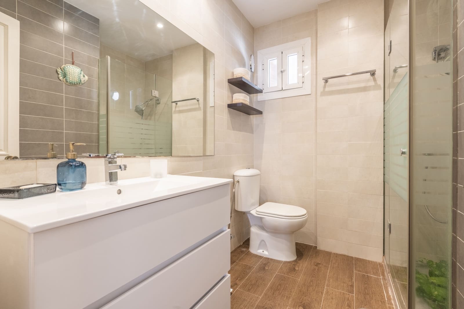 2 slaapkamer Appartement te huur in Marbella met zwembad garage - € 2.200 (Ref: 7774702)