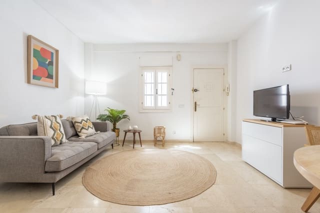 2 slaapkamer Appartement te huur in Marbella met zwembad garage - € 2.200 (Ref: 7774702)