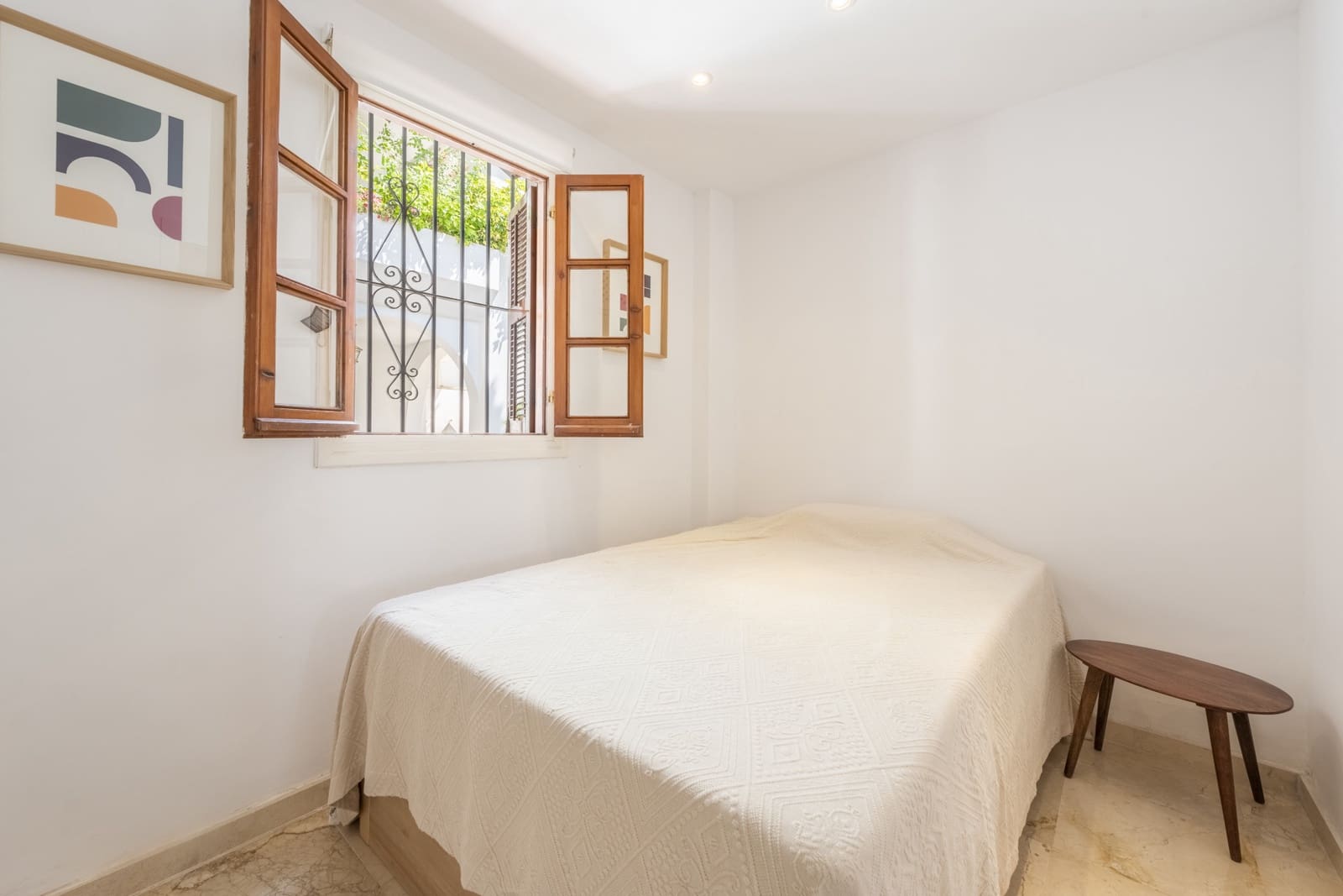 2 slaapkamer Appartement te huur in Marbella met zwembad garage - € 2.200 (Ref: 7774702)