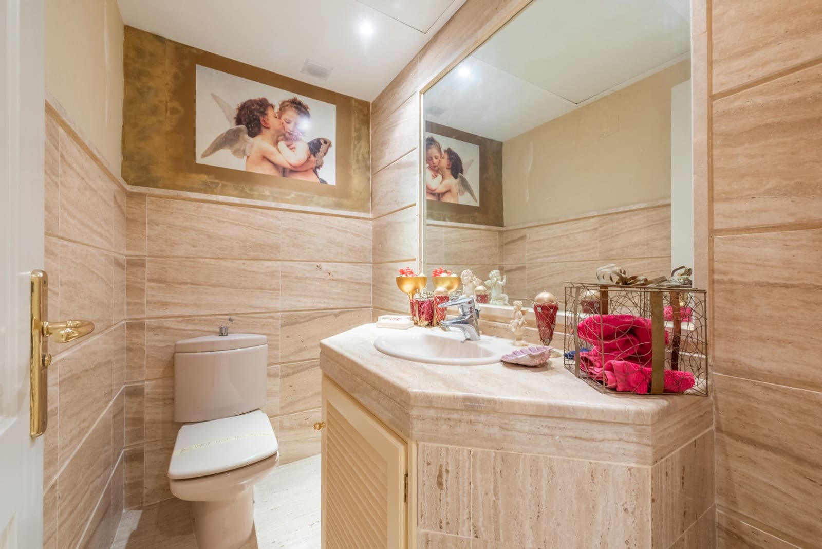 Apartamento de 2 habitaciones en Marbella en venta con piscina garaje - 850.000 € (Ref: 7776643)